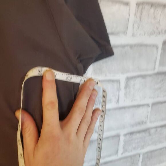 80th Anniversary Batman Tee - Picture 6 of 6